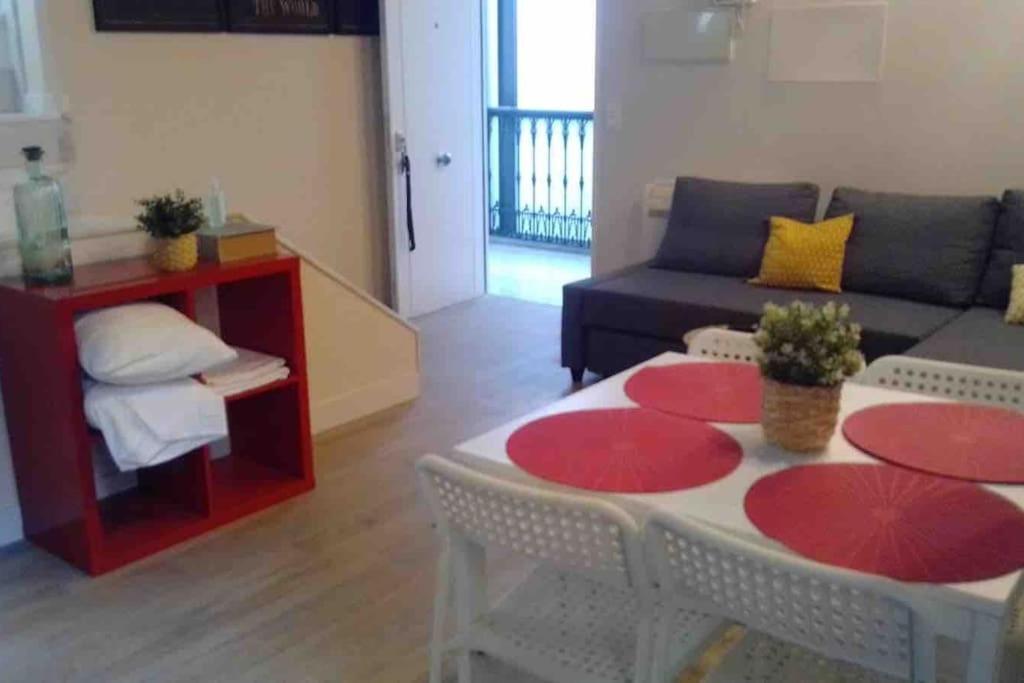Ferienwohnung Esse Atico. Precioso Atico Con Terraza En Pleno Centro Sevilla Exterior foto